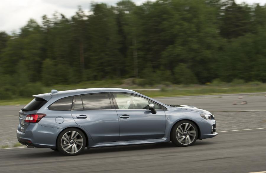  Subaru Levorg 2015 года  (EU) (фото 35 из 40)